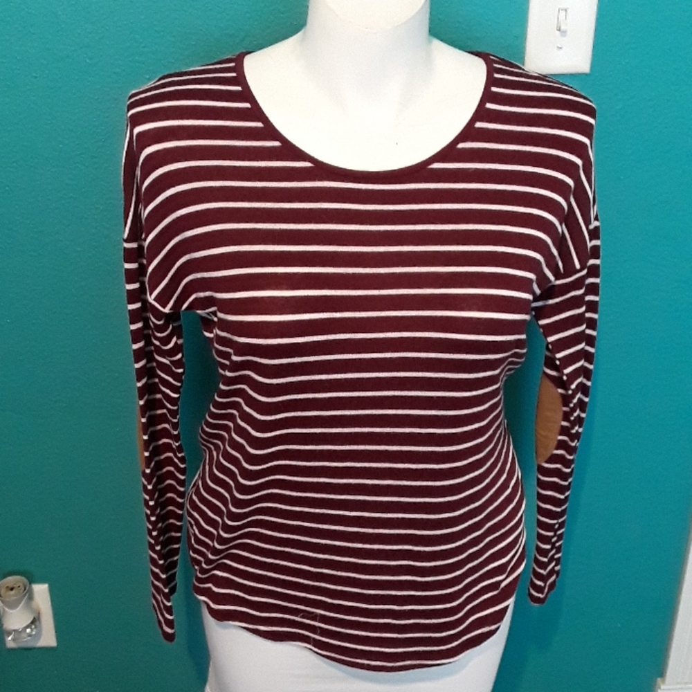 Miss Daisy top